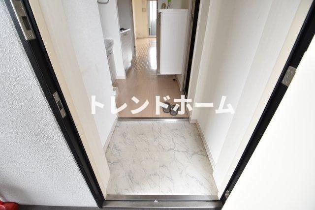 アドバンス難波ウインズの玄関|選べる家電プランあり！！