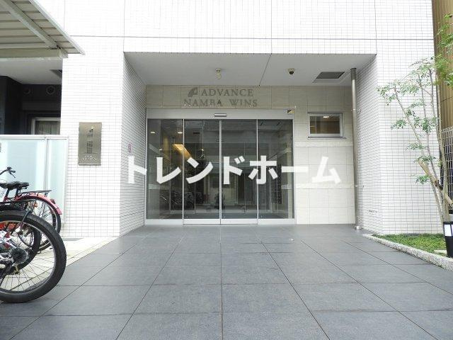 アドバンス難波ウインズのエントランス|選べる家電プランあり！！