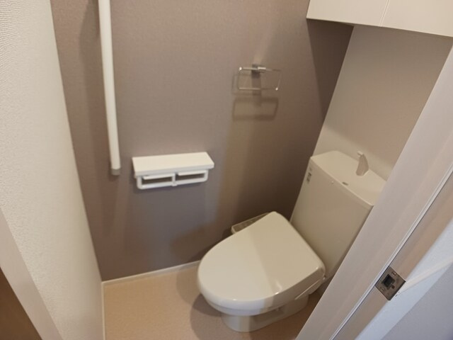 ホワイトクロッカスのトイレ