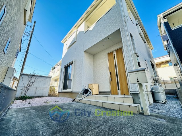 伊勢原市白根　築浅戸建住宅