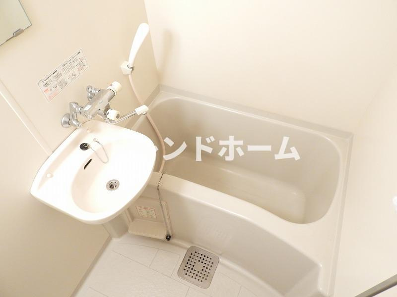 リーガル北梅田の浴室|選べる家電プランあり！！