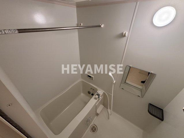 メゾン・ラ・パトリアGの浴室