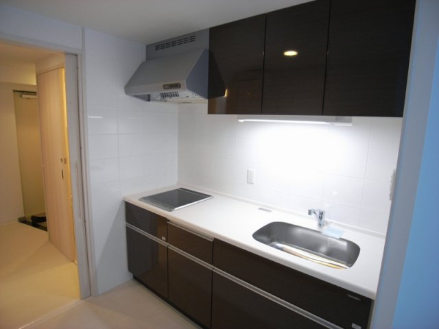 プリオーレ三宮 のキッチン