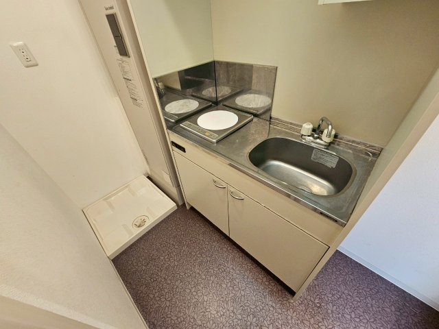 六甲アパートメントのキッチン
