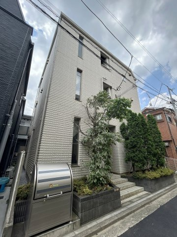 ファインコート三鷹の外観