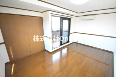 【洋室】 | アミティ小阪