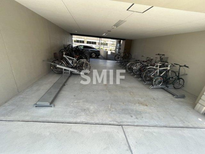 【駐車場】 | セレニテ三国プリエ