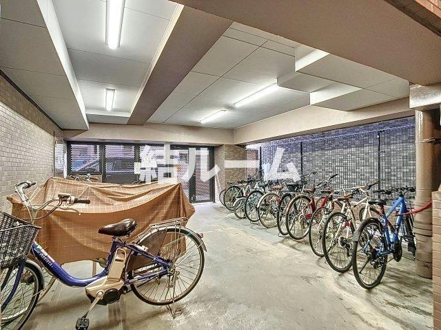 豊島区南池袋２丁目の賃貸マンションの駐車場|駐輪場