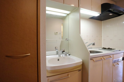 【独立洗面台】 | プレサンス桜通アベニュー | 独立洗面化粧台が付いています
