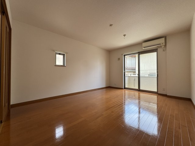 メープルガーデンの寝室