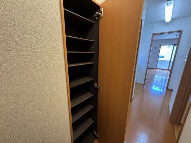 メープルガーデンの収納