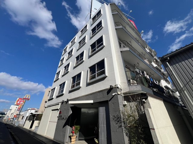 山ノ上ハイツの外観