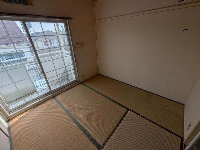 サンライズ曽根西ハイツの和室