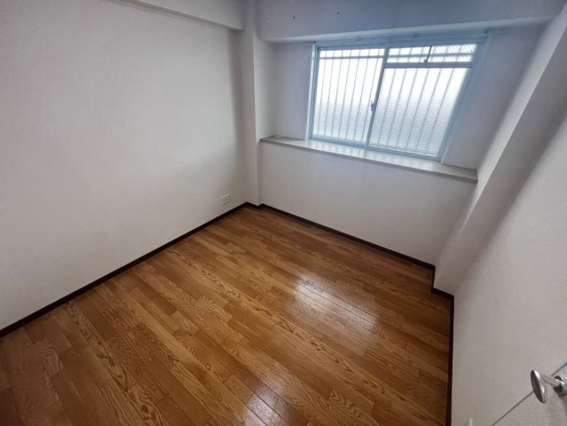 グランベール刀根山の寝室