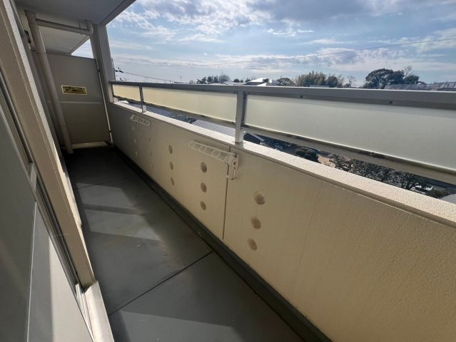 グランベール刀根山のバルコニー