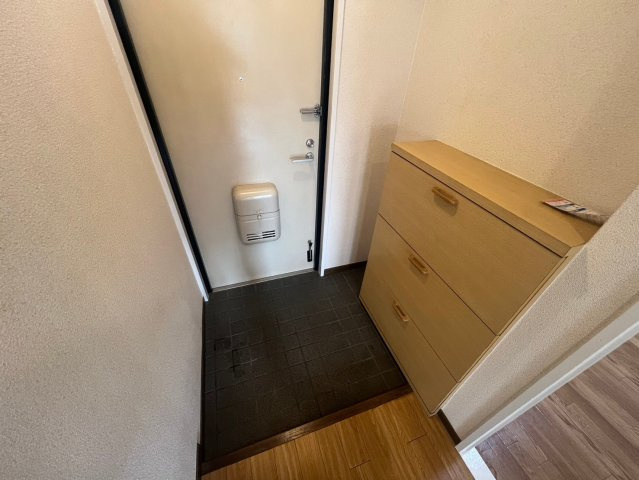 グランベール刀根山の玄関