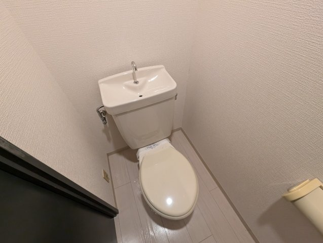 サンライズセカンドのトイレ