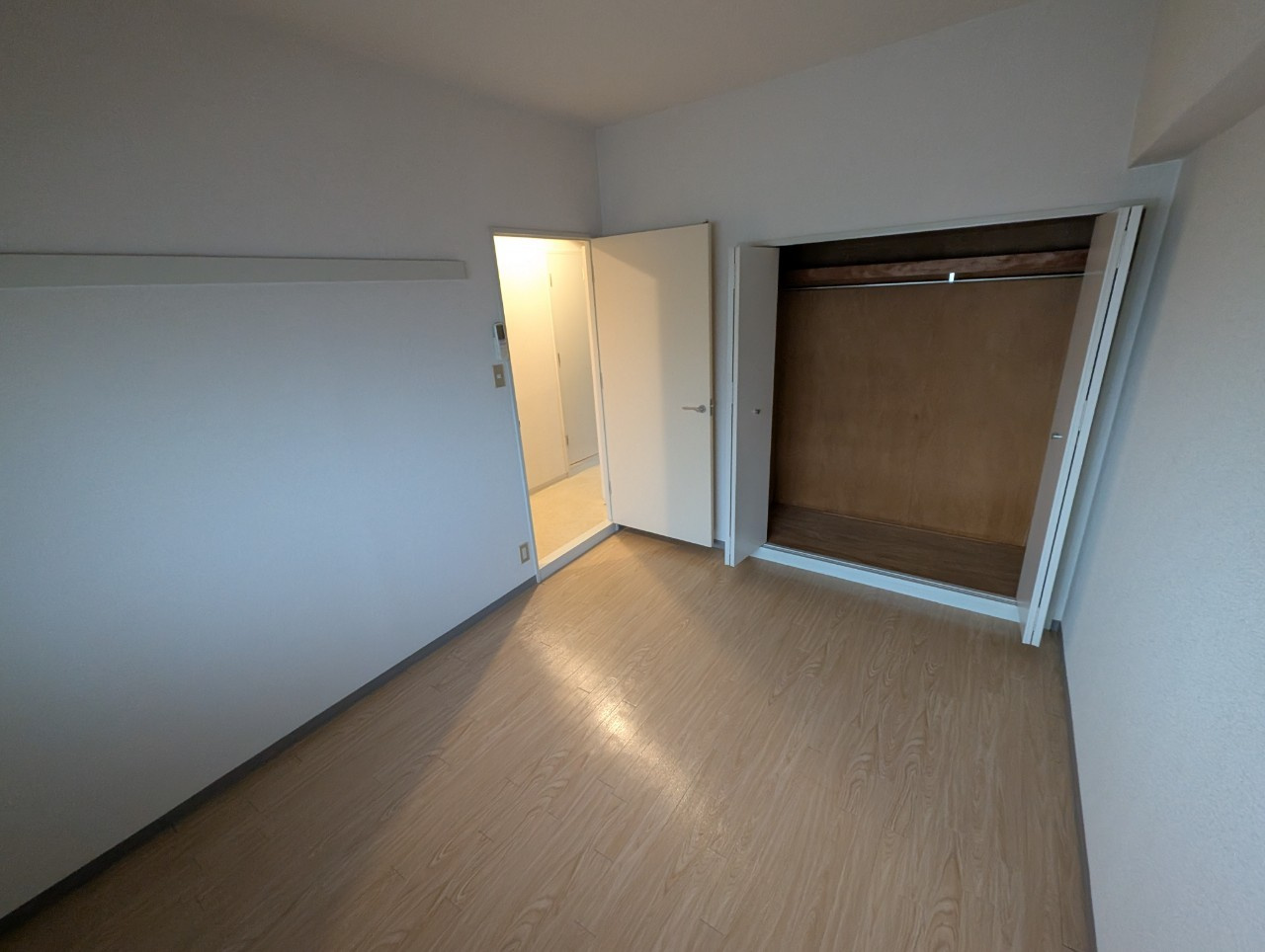 ローレル蛍池の寝室