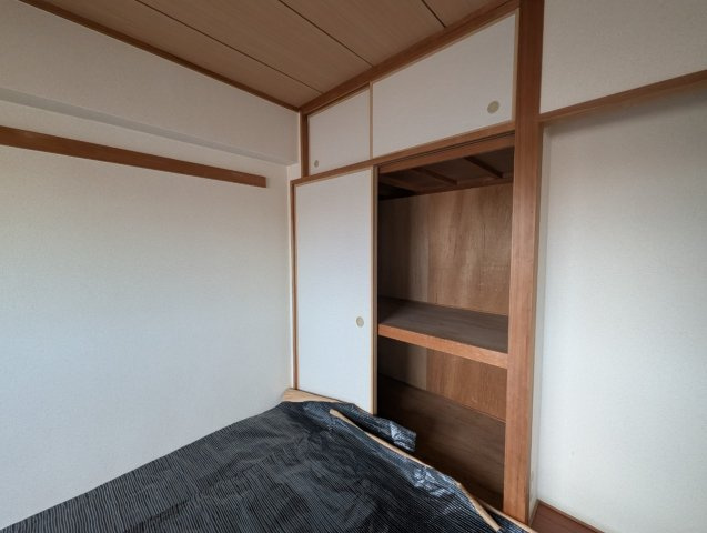 ローレル蛍池の収納