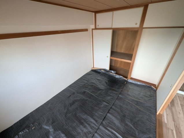 ローレル蛍池の和室