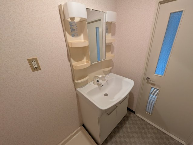 ローレル蛍池の洗面所