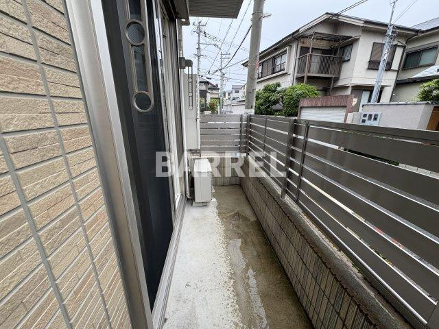 グレースヒルズ刀根山のバルコニー