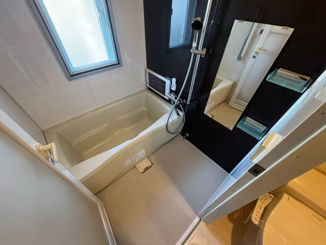 豊中市西泉丘３丁目の賃貸マンションの浴室