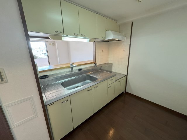 スプリングヒルズIIIのキッチン