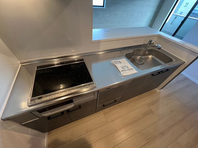 豊中市桜の町６丁目の賃貸マンションのキッチン