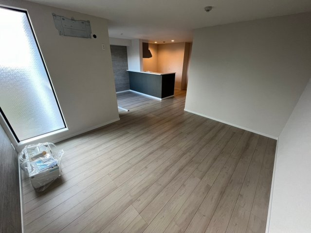 豊中市桜の町６丁目の賃貸マンションの居間・リビング