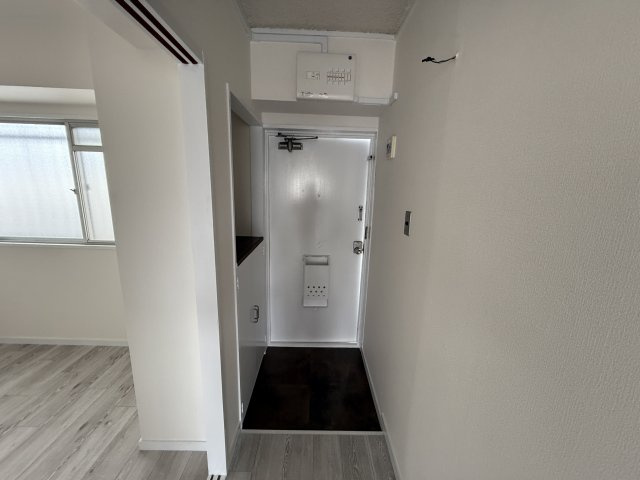 アビタ桜の玄関