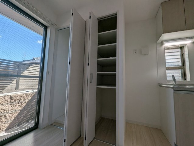 プラウニー本町の収納