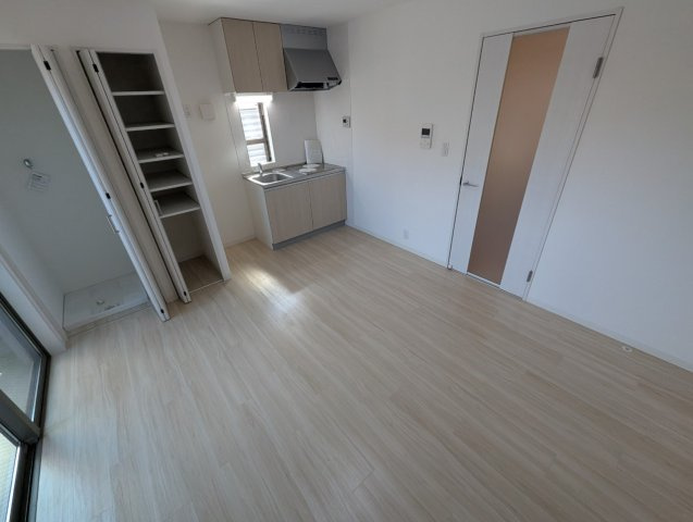 プラウニー本町の居間・リビング