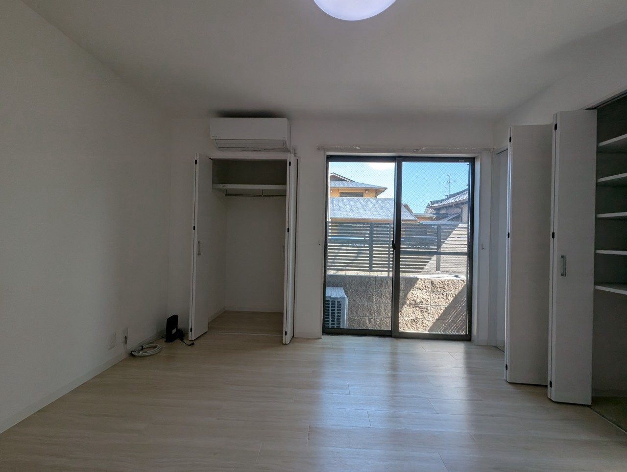 プラウニー本町の居間・リビング