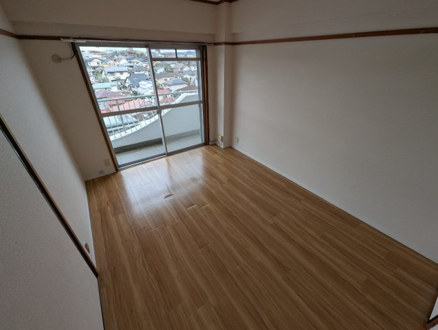 豊中市東寺内町の賃貸マンションの寝室