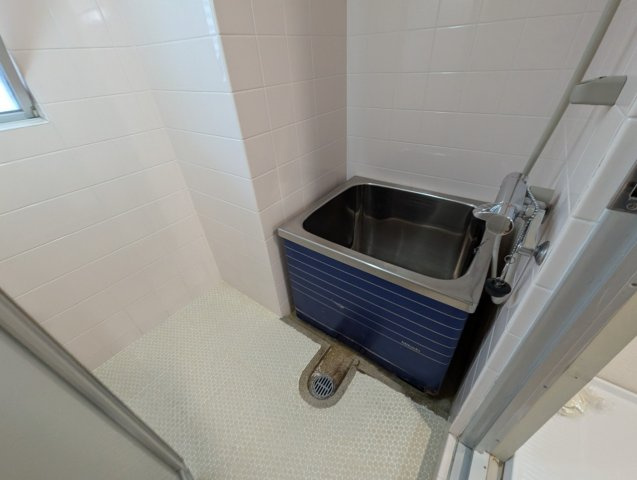 豊中市東寺内町の賃貸マンションの浴室