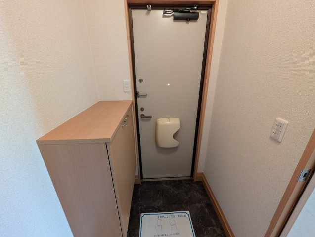 グリーンフローラの玄関
