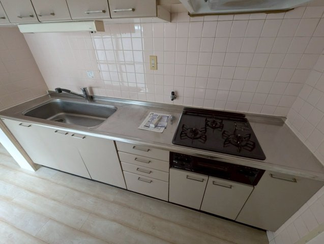 エドケンベルトピア豊中Ⅰのキッチン