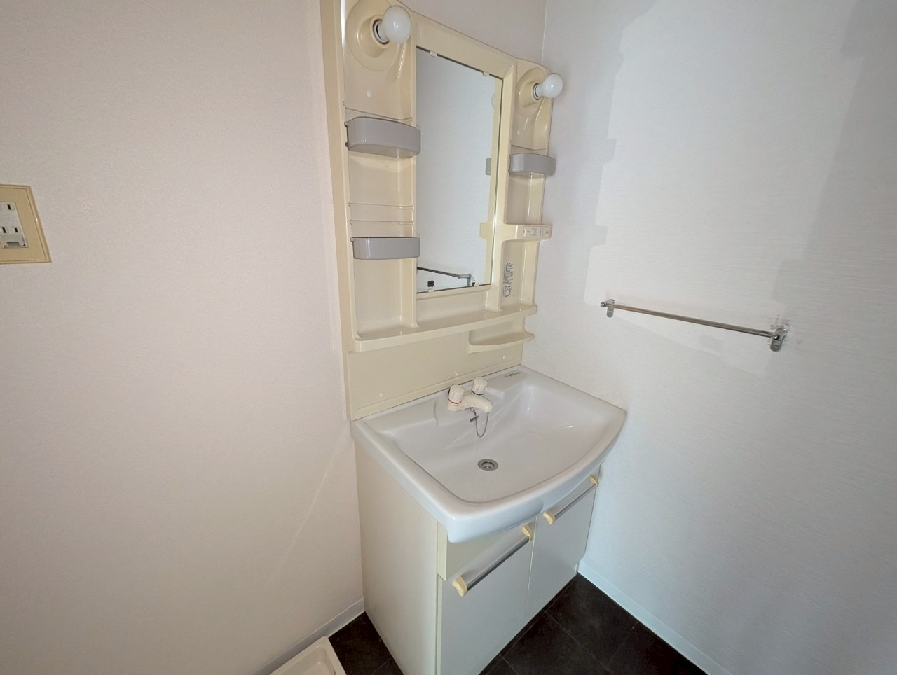 エドケンベルトピア豊中Ⅰの洗面所