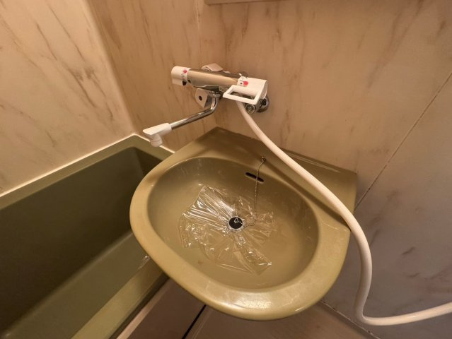 シャトー曽根東の浴室