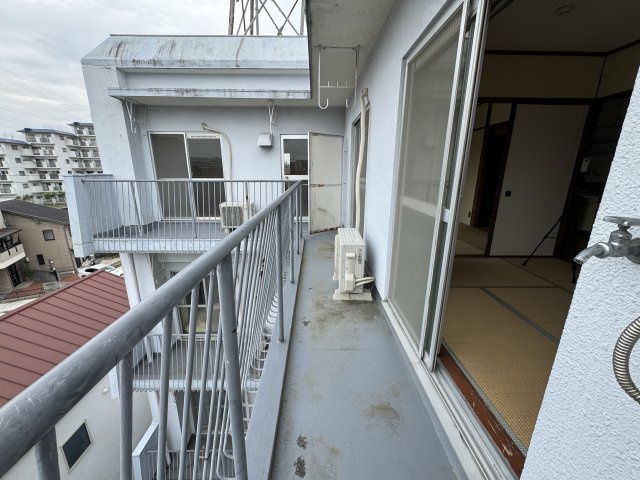 ハイツ丸栄のバルコニー