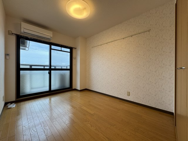 エルフ豊中の居間・リビング