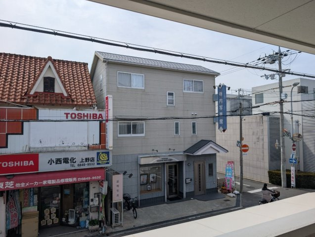 シャルム上野西の展望