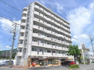 サンパレス香川の外観