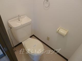 サンパレス香川のトイレ|シャワートイレに交換予定