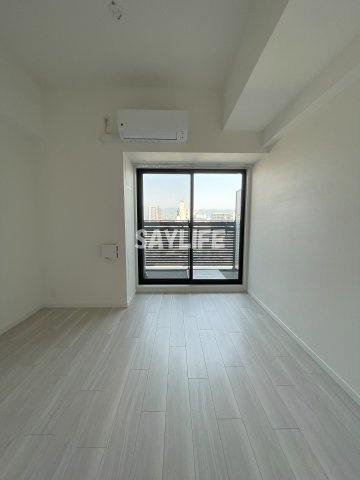 S-RESIDENCE小阪azureの居間・リビング