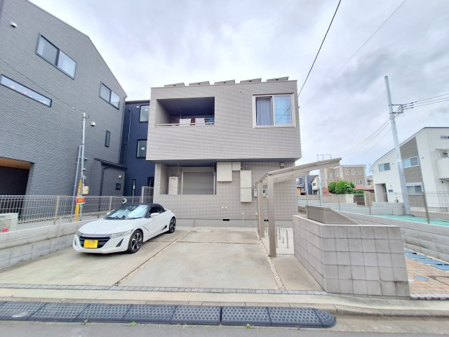 ライフ本太の外観