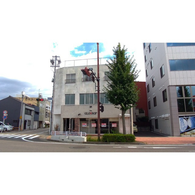 東金宝町2丁目店舗･事務所のエントランス