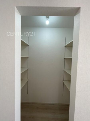 【キッチン】 | 前橋市朝倉町２期１号棟 | キッチン横に食材等の収納に便利な収納付き。