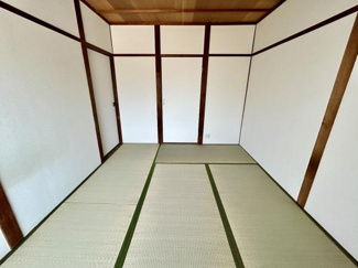 【和室】 | 2階和室6帖(西側)